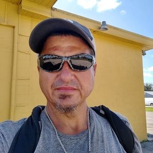 Meet your Posher, Thomas